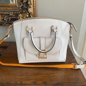 Dooney & Bourke purse